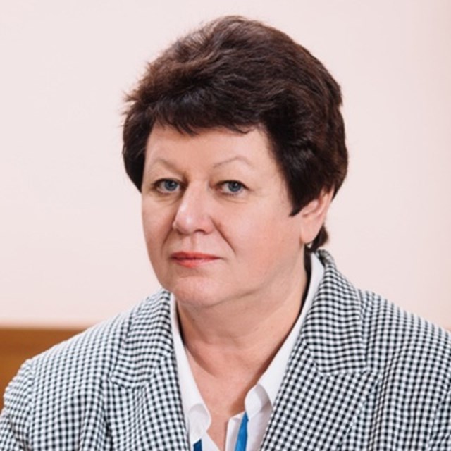 Елена Хвостикова