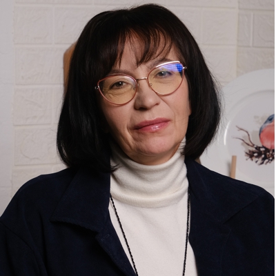 Нина Устина