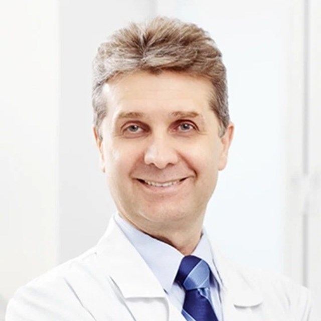 Олег Гладков