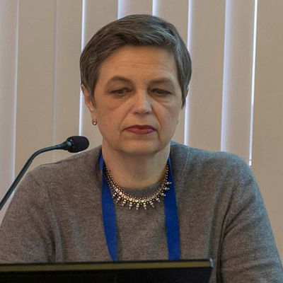 Елена Мескина