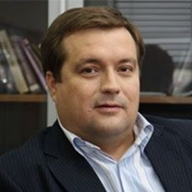 Михаил Нелюбин