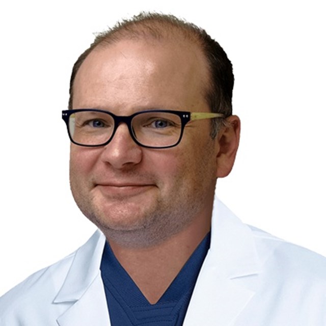 Антон Снеговой